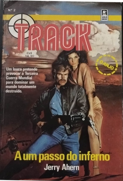 Capa de livro TRACK com homem e mulher armados em fundo dramático