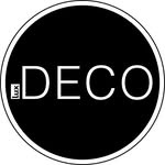Logotipo circular preto com texto branco DECO e LUX