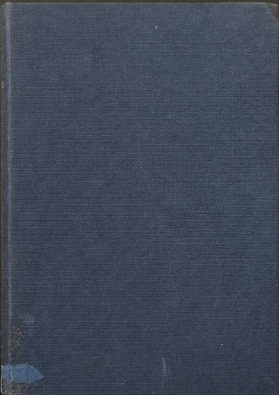 Capa dura de livro azul escura sem texto visível