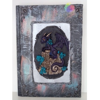 Caderno P3100MA5011 Dragão em Castelo