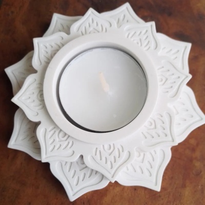 Porta-velas Flor de Lotus em gesso perfumado/pó cerâmico