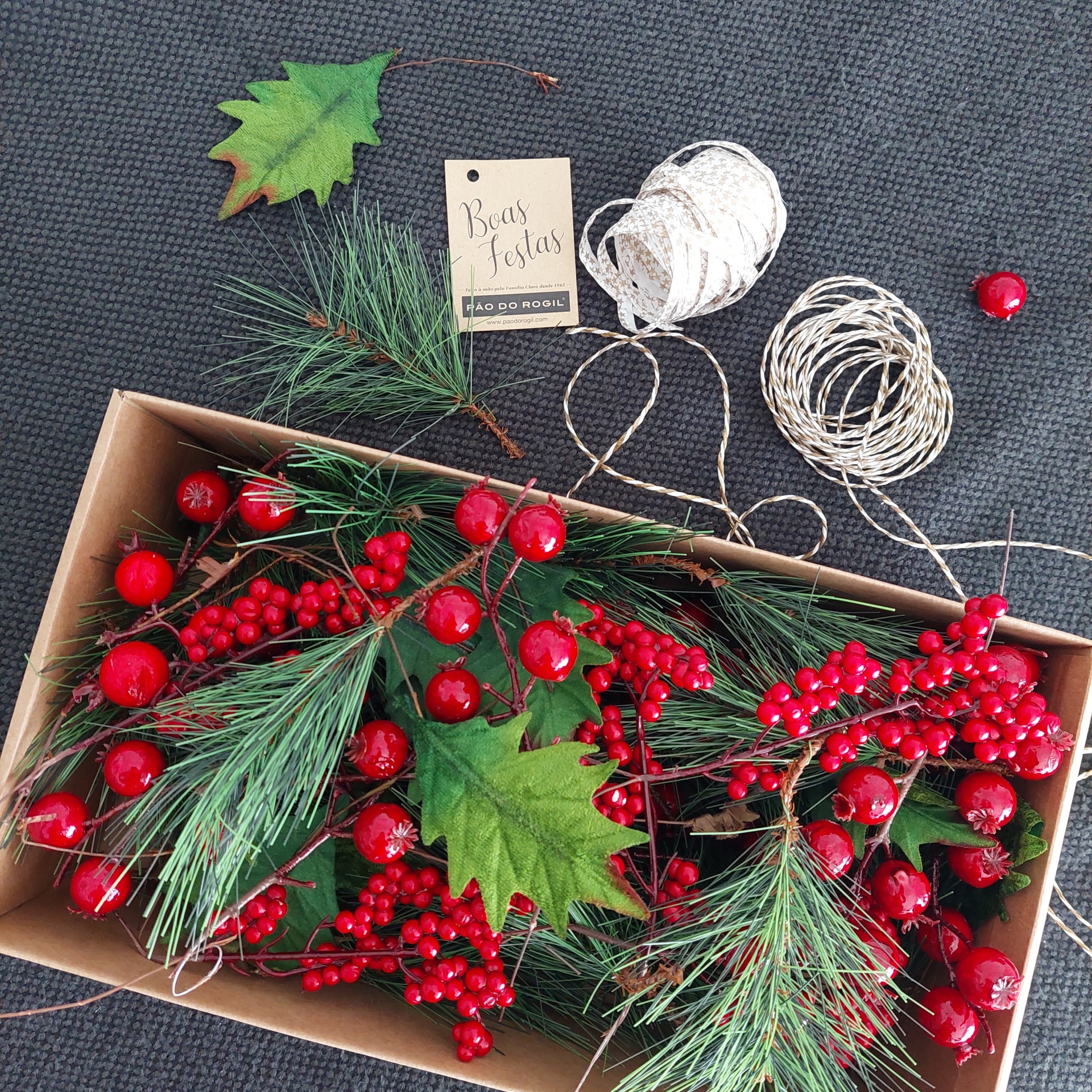 Cabazes de oferta Pão do Rogil