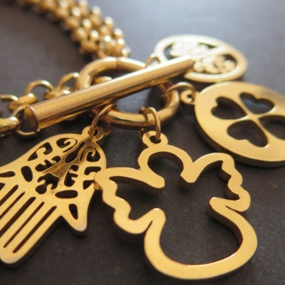 Pulseira com Pendentes