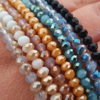 Fio com Cristais Checos