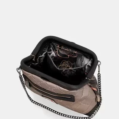 Mala Anekke Mademoiselle Parisian