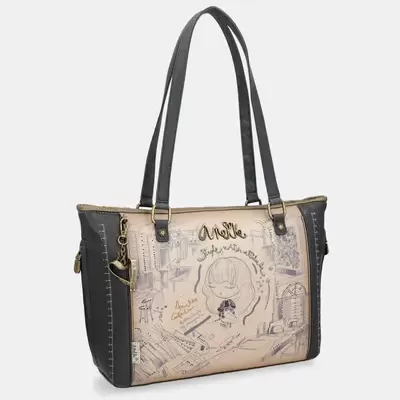 Mala Anekke Mademoiselle Studio