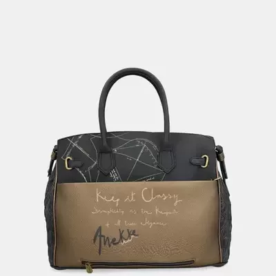 Mala de mão preta e castanha com texto e padrão gráfico branco