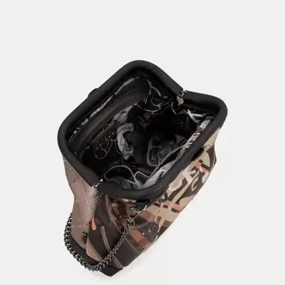 Mala Anekke Mademoiselle Parisian