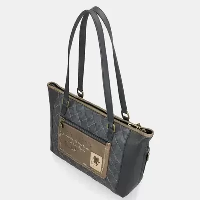 Mala Anekke Mademoiselle Studio