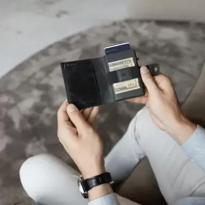 Porta Cartões Garzini Brushed Black