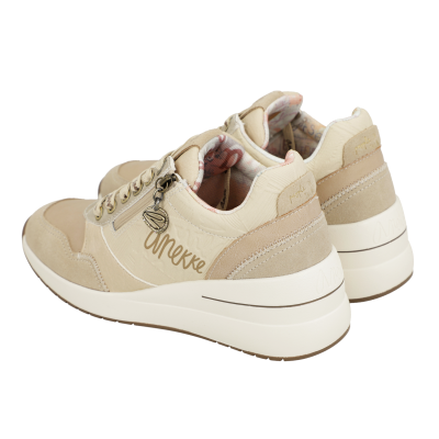Tênis desportivos bege e creme Anekke com fecho e atacadores