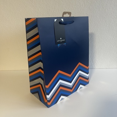 Saco JB Bold Graphic