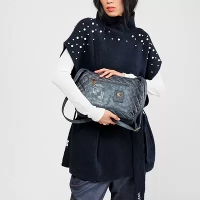 Mala Anekke Mademoiselle Studio