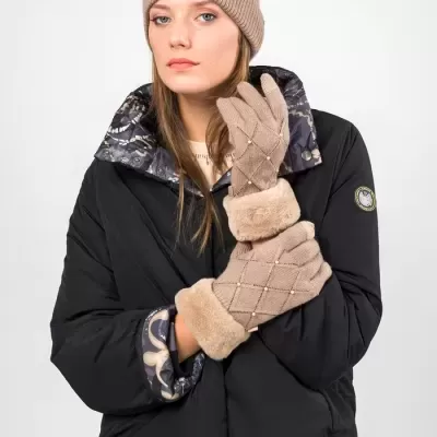 Luvas Bege Com Pérolas Anekke