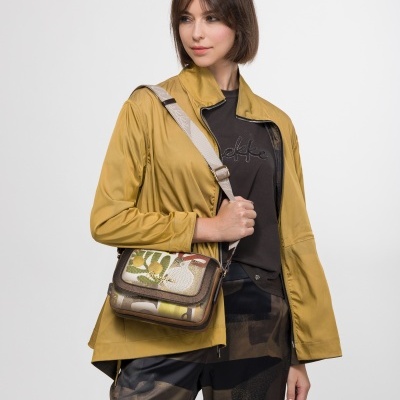 Mala a Tiracolo com Aba Anekke Muse Amphora