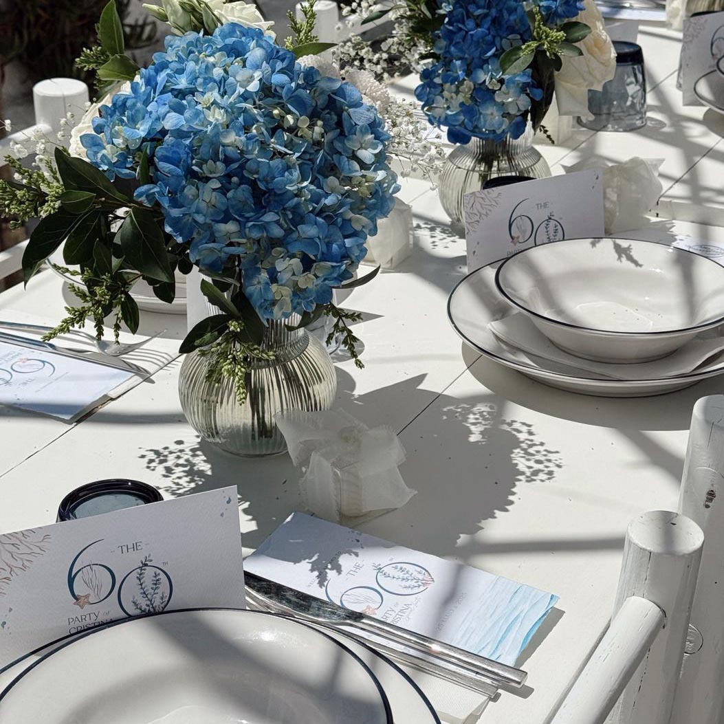 Que elementos fazem parte do estacionário gráfico de um casamento?