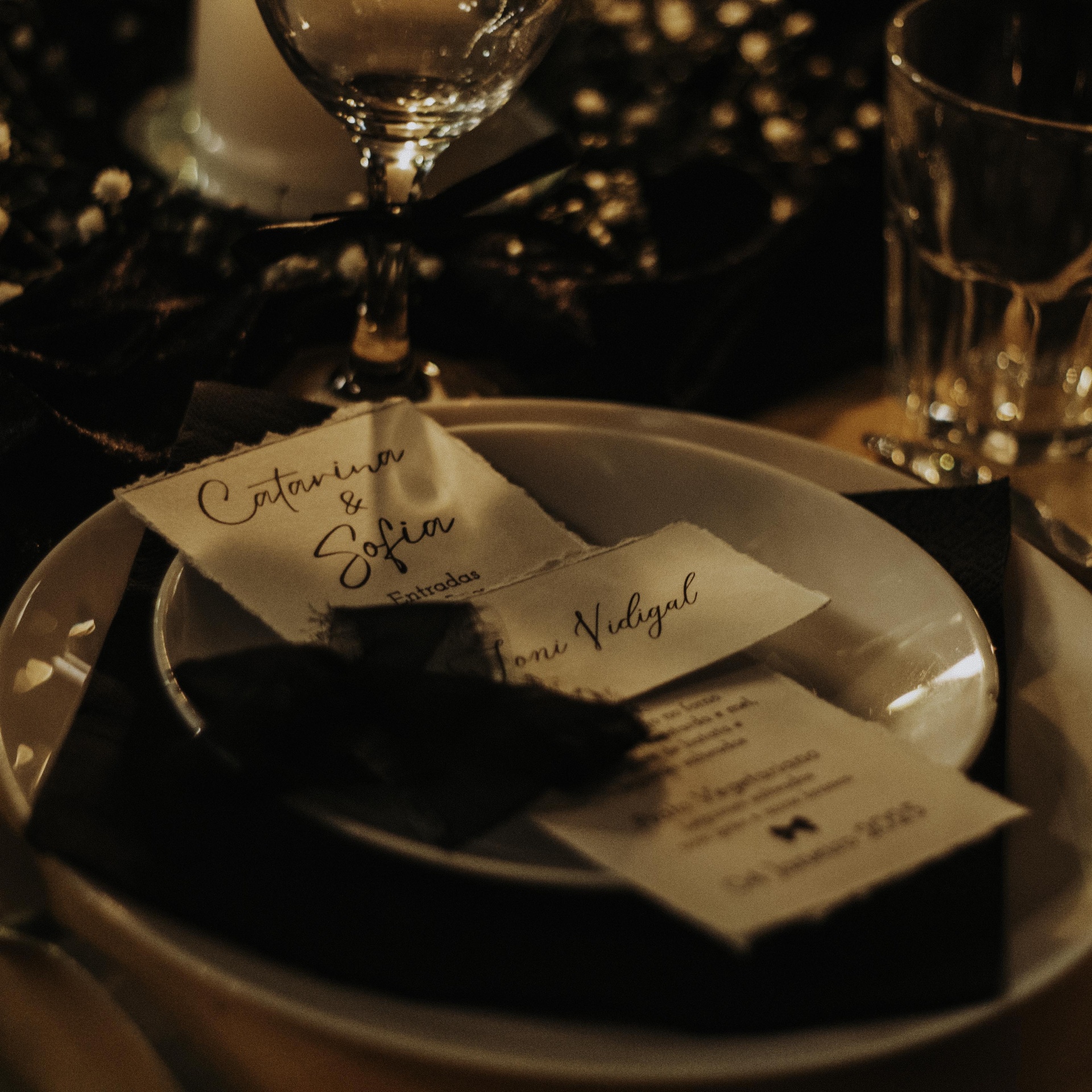 O impacto do design artesanal na papelaria de luxo