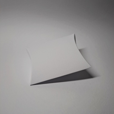 Caixa almofada Prisma