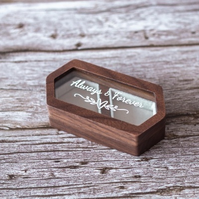 Caixa de madeira para alianças "Always & Forever"
