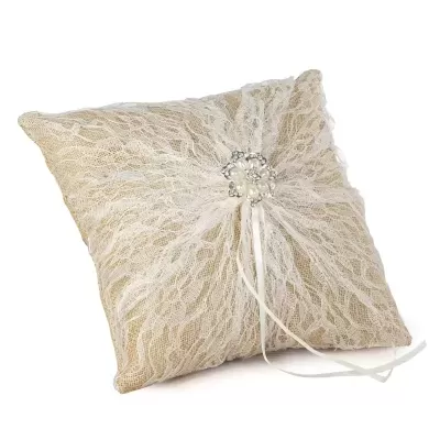 Almofada rústica para Alianças com renda