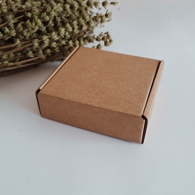 Caixa kraft 9x9x3cm