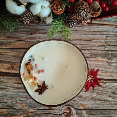 Vela em taça de côco