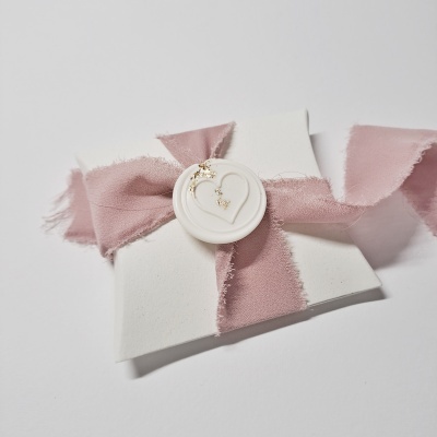 Caixa almofada Prisma