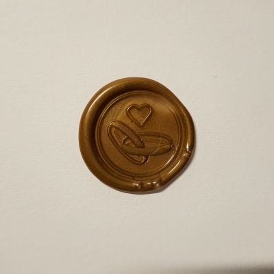 Lacre autoadesivo Alianças com coração