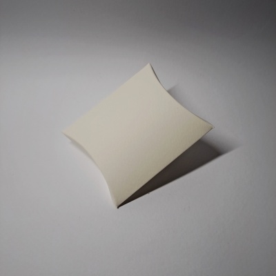 Caixa almofada Prisma