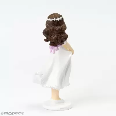 Rapariga comunhão com tiara de flores Rapariga comunhão com tiara de flores