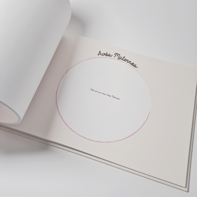 Livro "A minha Comunhão" em rosa