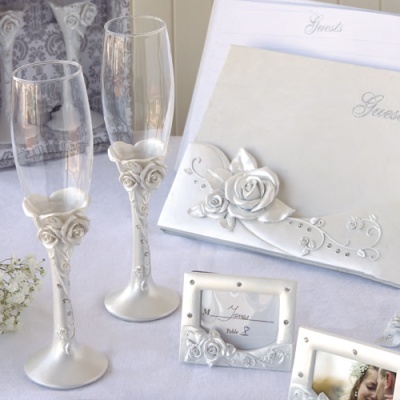 Flutes com rosa em relevo