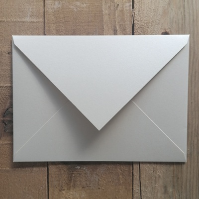 Pacote 25 Envelopes Montesinho metallic C13