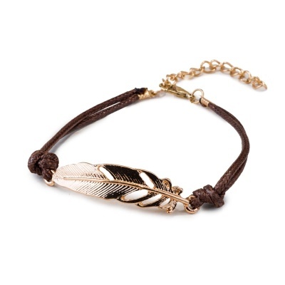 4 Pulseiras com pena dourada