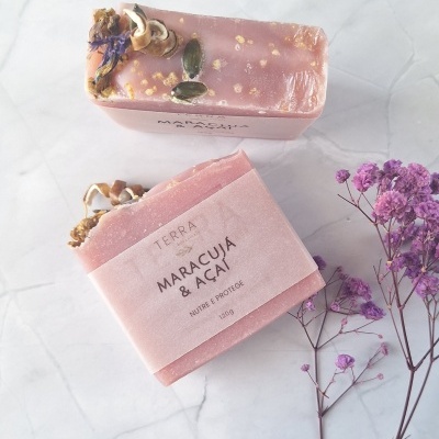 https://www.papoila.pt/product/sabonete-de-banho-maracuja-and-acai