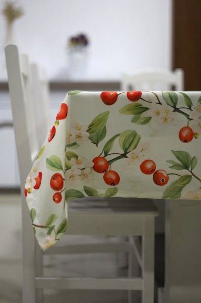 Toalha de Mesa frutos vermelhos (250x150)