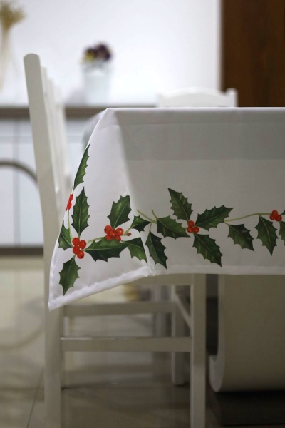 Toalha de Mesa Azevinhos (250x150)