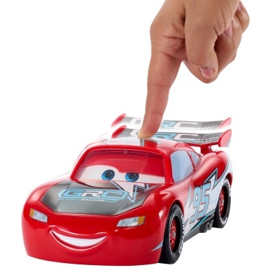 Carro Faísca McQueen Derrapa e Corre Cars Disney Pixar