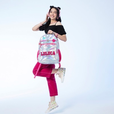 Mochila Escolar Holográfica Oficial Luluca 45 cm