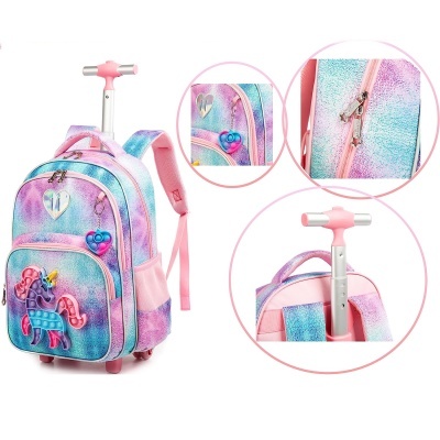 Mochila escolar tie-dye com rodas e puxador ajustável, aplique de unicórnio e chaveiro azul