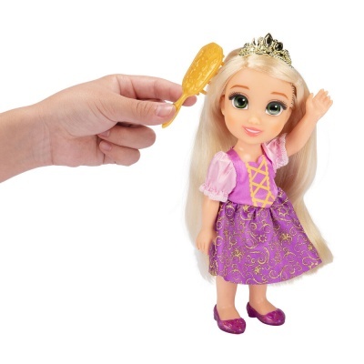 Boneca Rapunzel + Maximus Enredados Disney 15cm