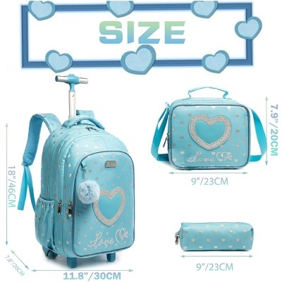 Conjunto azul claro de mochilas e estojo com padrão de corações e detalhe escrito Love