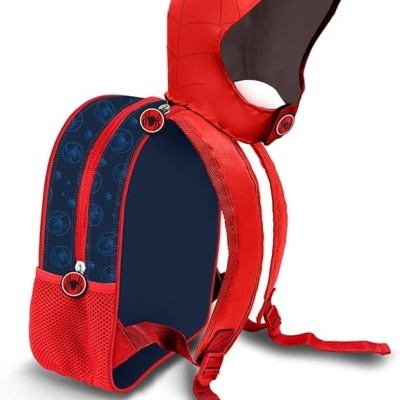 Mochila infantil Homem-Aranha com capuz vermelho e azul e padrão de teias