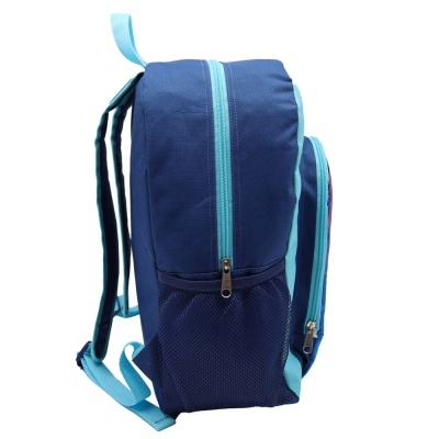 Mochila azul escura com detalhes azul claro vista de lado