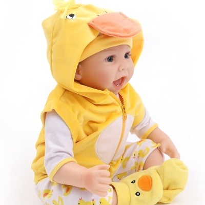 Boneca Reborn 55 cm patinho amarelo