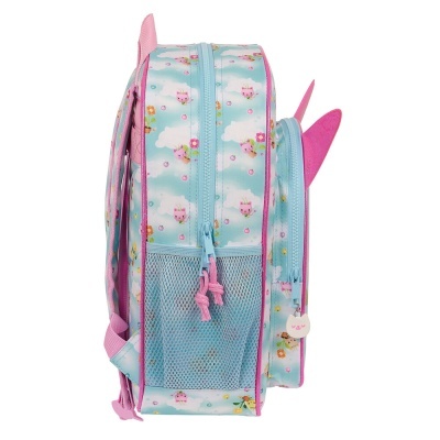 Mochila infantil azul claro com padrão de nuvens e personagens cor-de-rosa