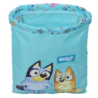 Mochila azul clara com personagens Bluey e bolso de zíper