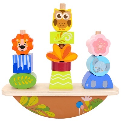 Balancim empilhável de madeira