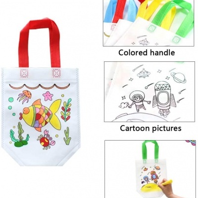 Lembranças aniversário - 10 sacos colorir