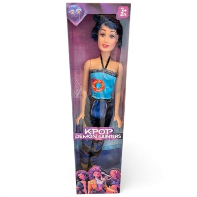 Boneca K-Pop Demon Hunters Guerreira Zoey 80 cm com música